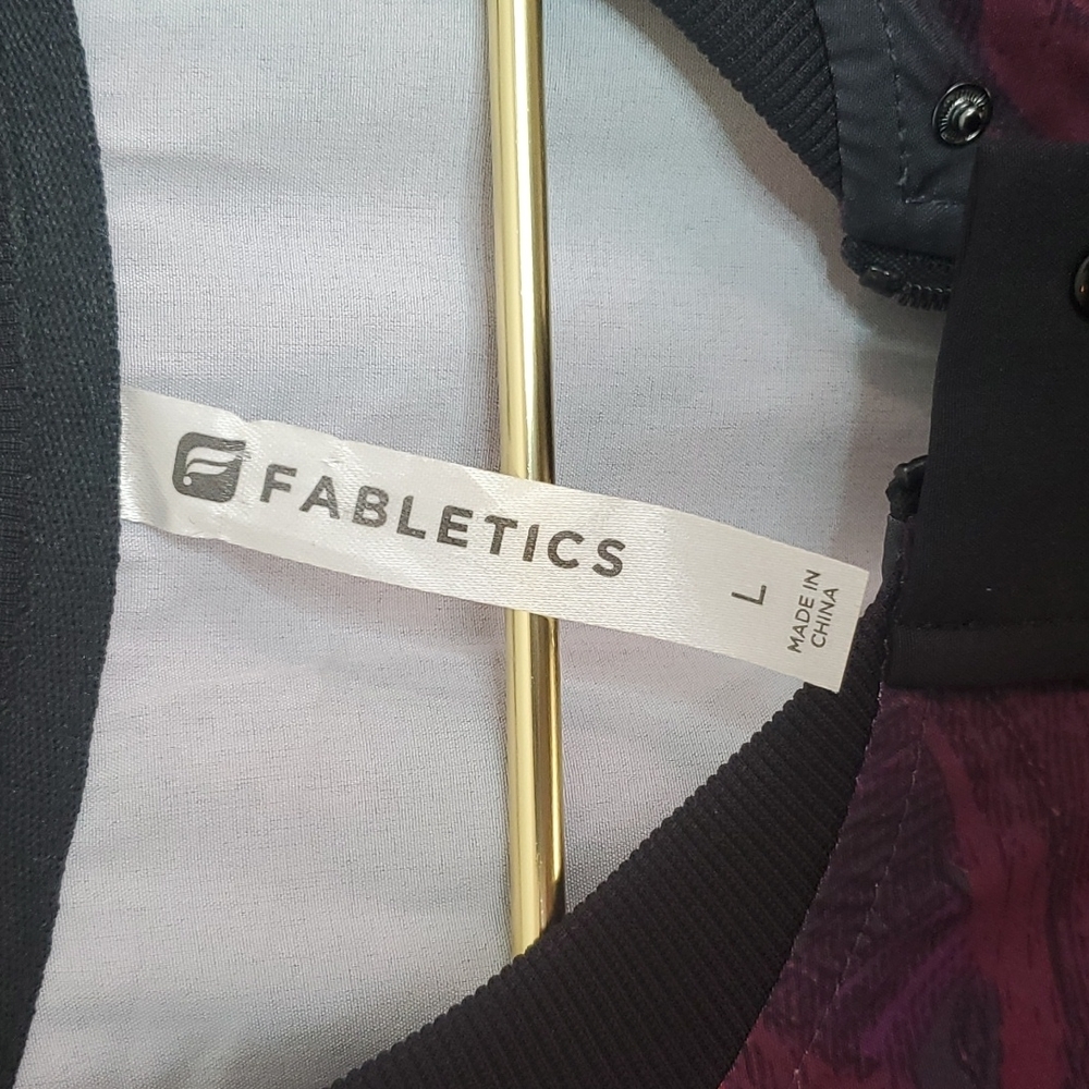 Fabletics Ithaca Jacket In Romantic Print Bomber … - image 5